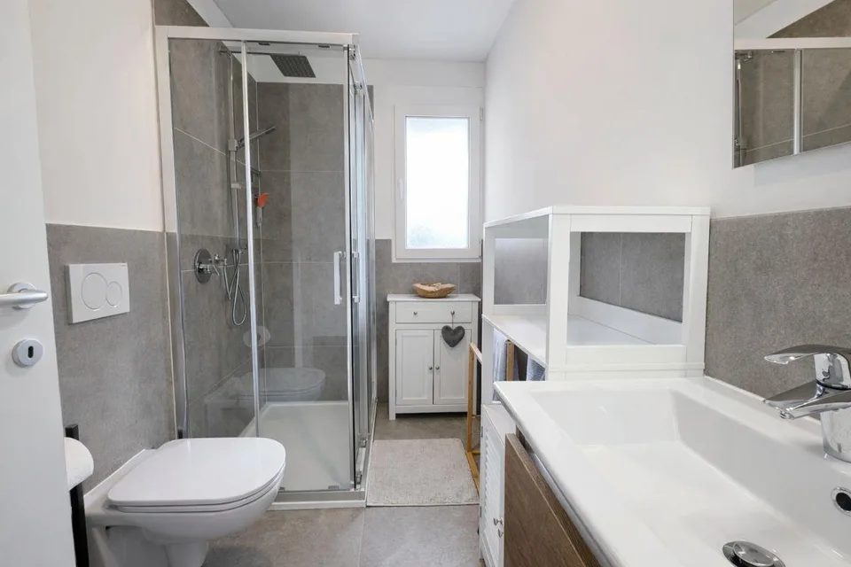 MODERNO 3.5 LOCALI CON Ca. 45 m² DI GIARDINO PRIVATO – LOSTALLO (SORTE) – foto 6 di 7