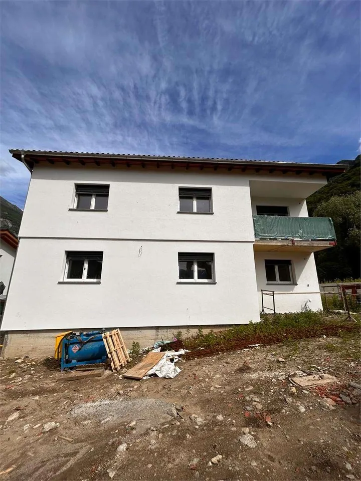 Zweifamilienhaus mit 4,5 Zimmern in Cresciano