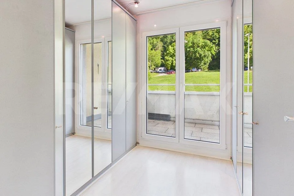 Habitation exclusive - appartement en attique 5½ pièces avec accès direct par ascenseur – photo 10 sur 13