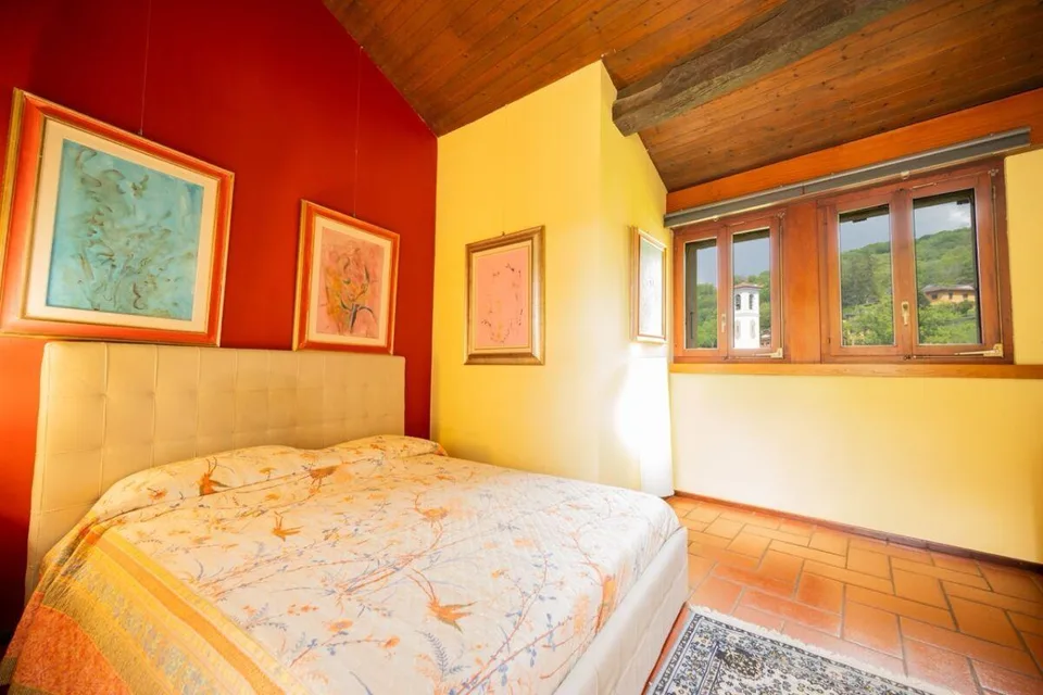 Schönes Einfamilien-Reihenhaus mit Garten in Origlio – Foto 9 von 11