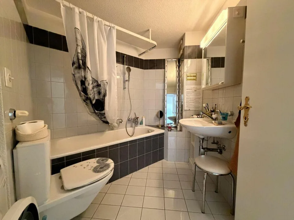 Charmant appartement 2 ½ pièces dans un quartier résidentiel attractif et ensoleillé
