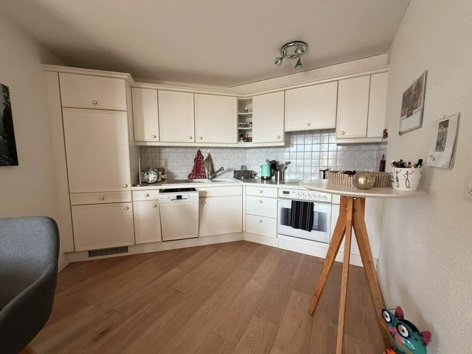Charmant appartement 2 ½ pièces dans un quartier résidentiel attractif et ensoleillé