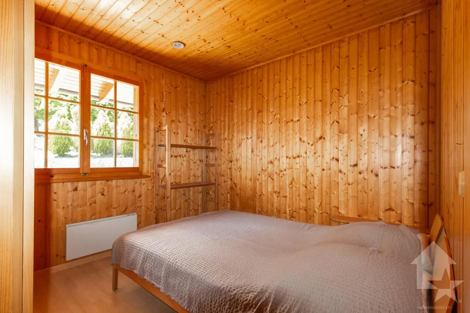 Charmant chalet jouissant d'une situation et d'une vue exceptionnelle – Foto 22 von 30