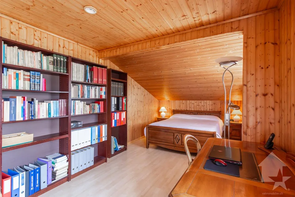 Charmant chalet jouissant d'une situation et d'une vue exceptionnelle – Foto 17 von 30