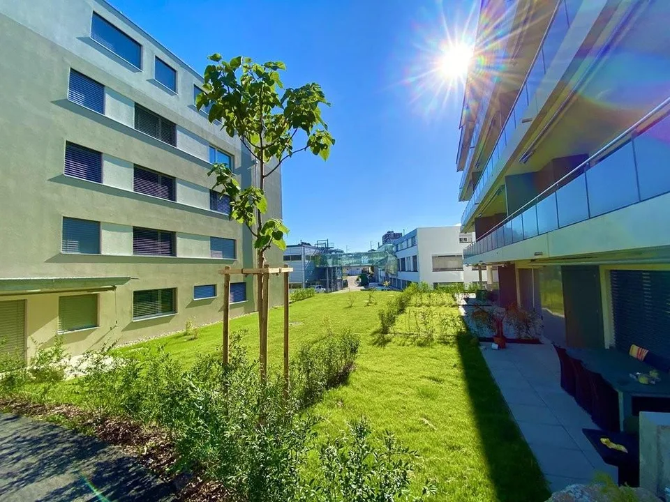 Grosse Terrasse, moderner Ausbau = Ihr neues Zuhause!
