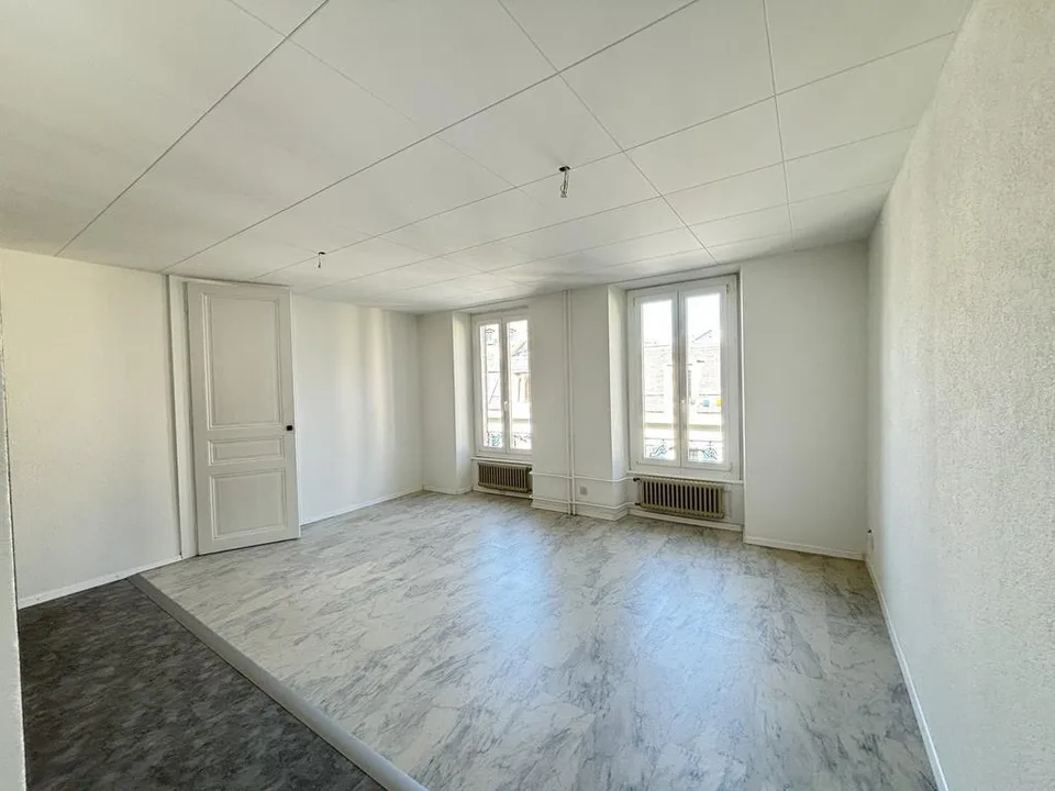 Grand appartement de 3 pièces au centre de Lausanne