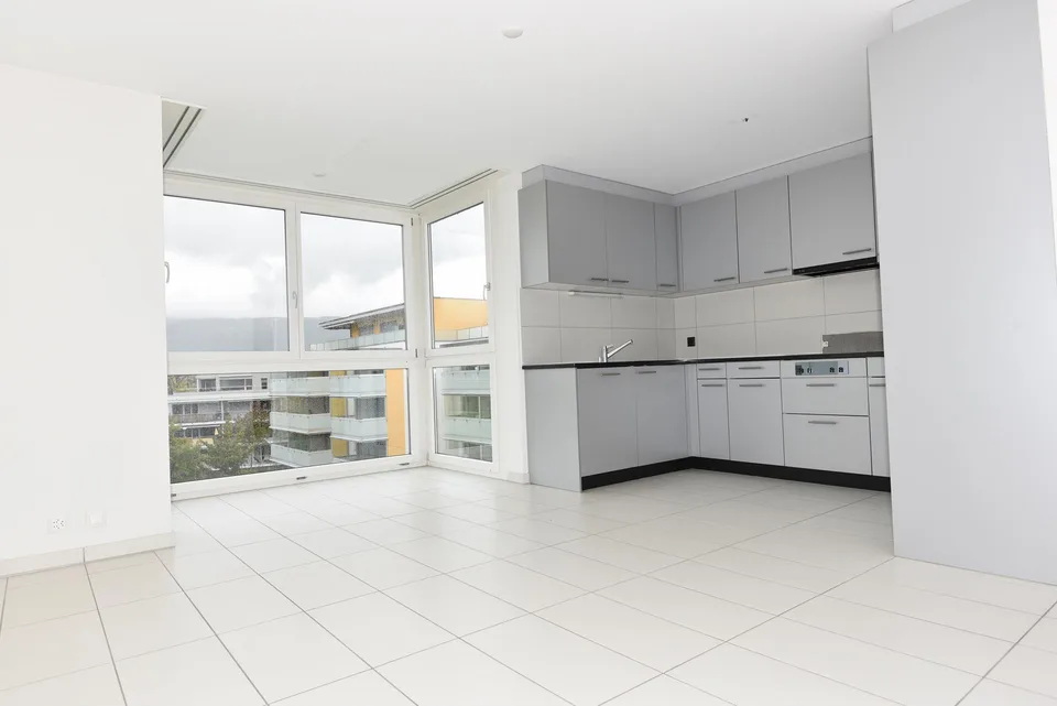 Bright apartment located in a quiet neighborhood