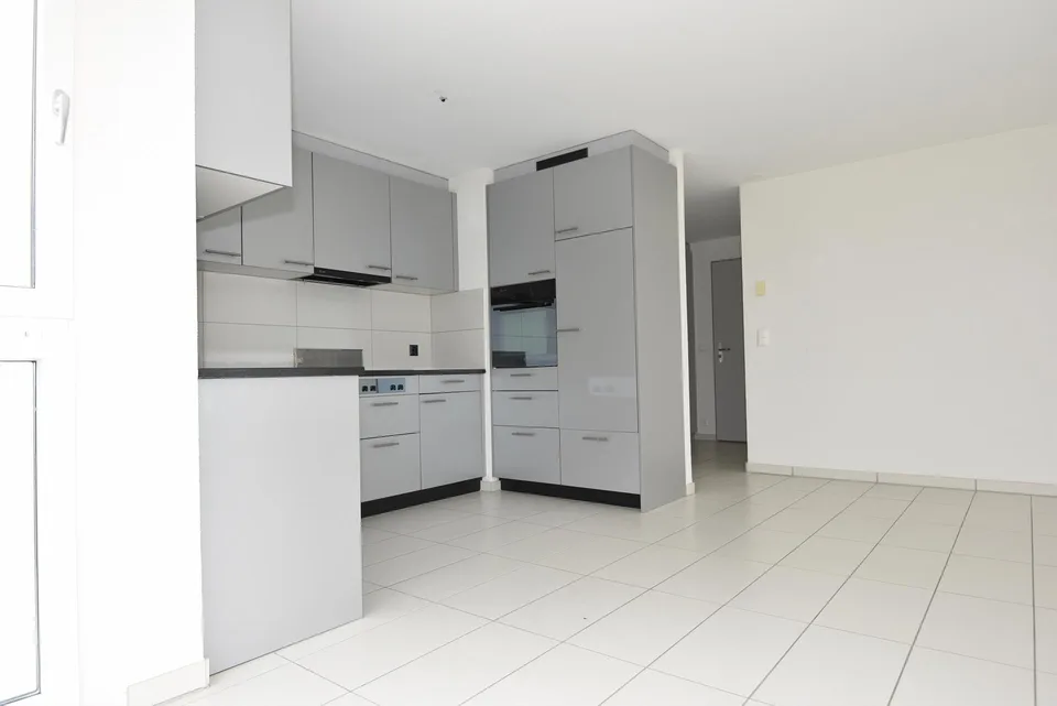 Bright apartment located in a quiet neighborhood