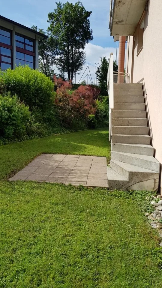 Appartement spacieux 3,5 pièces avec balcon et accès direct à l'espace de jardin