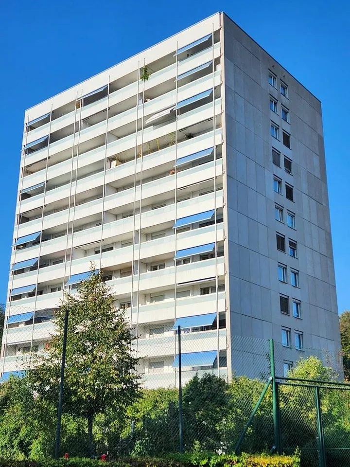 zentrale Wohnung mit Aussicht