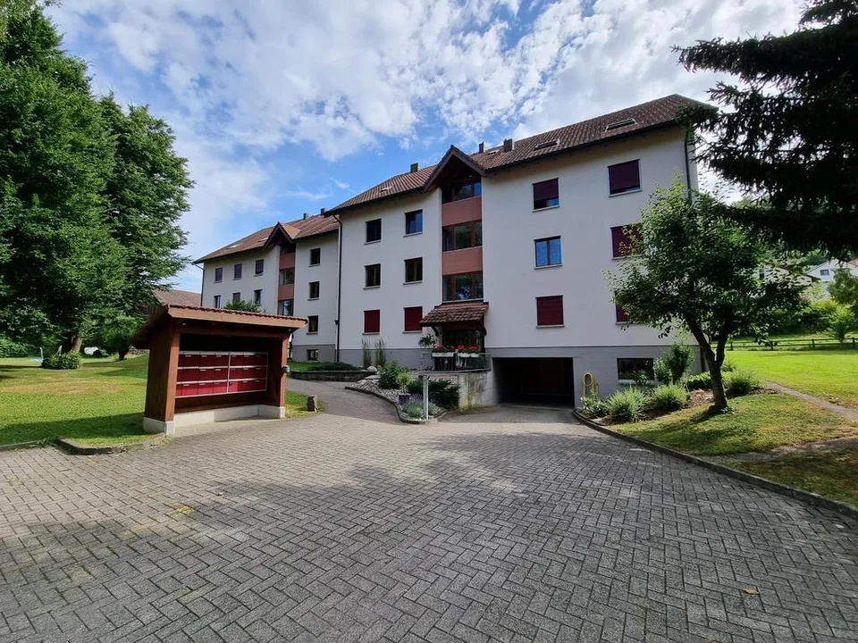 1 Monat Gratis Mietzins - 5.5 Zimmer im 2. Obergeschoss in Eiken