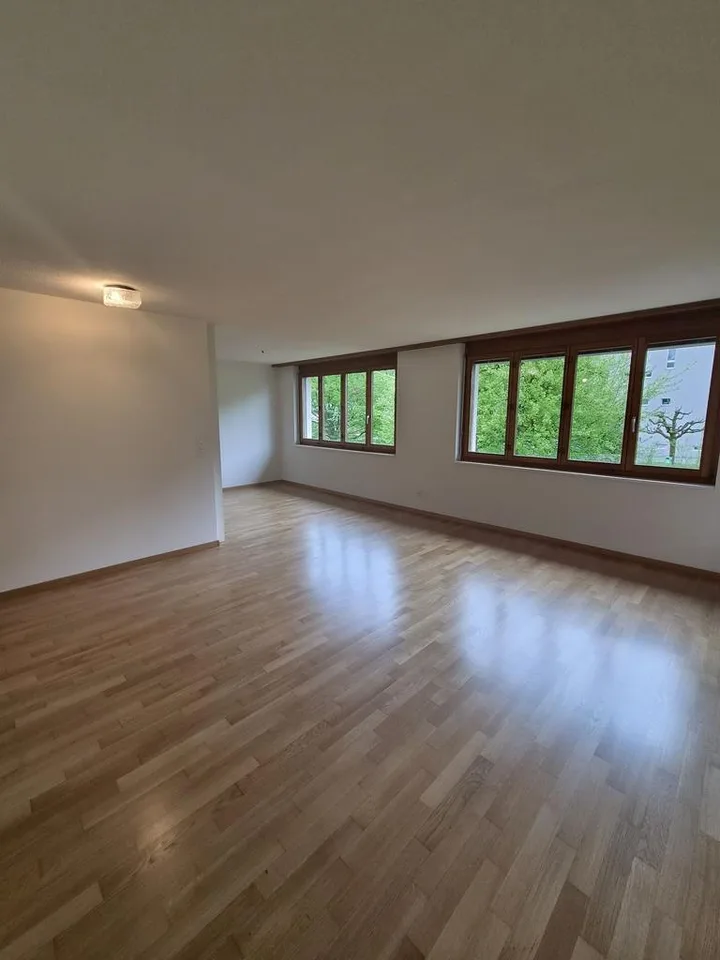 1 Monat Gratis Mietzins - 5.5 Zimmer im 2. Obergeschoss in Eiken – photo 6 of 12