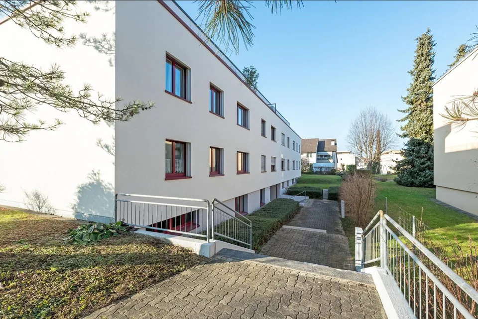 Appartamento ristrutturato con vista sul verde in affitto – foto 10 di 10