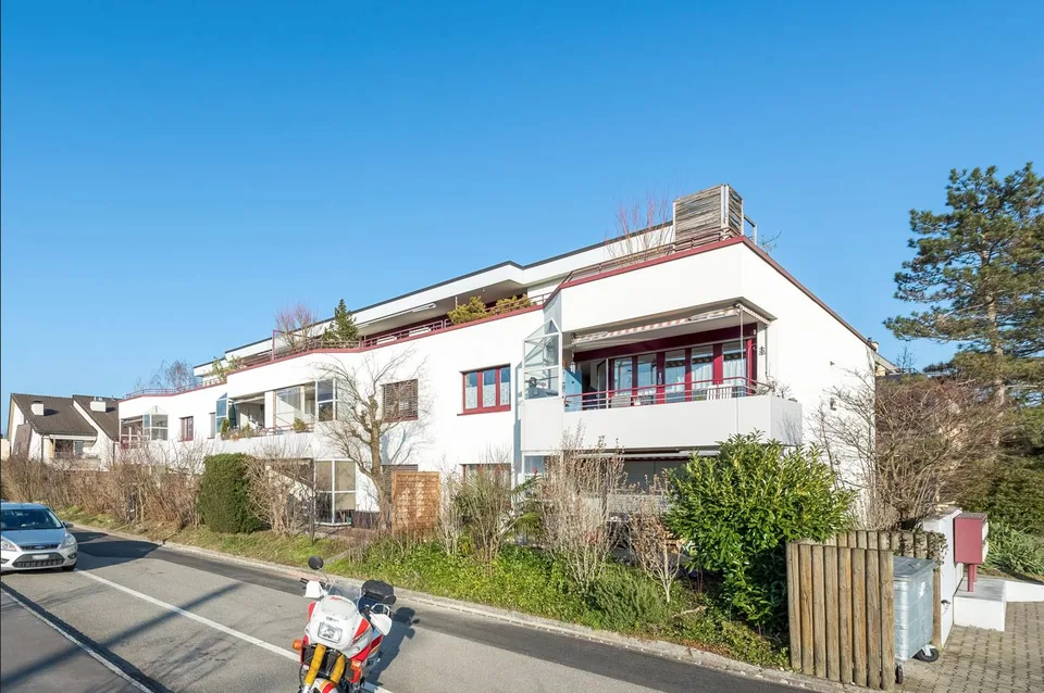 Neu sanierte Wohnung mit Blick ins Grüne zu vermieten