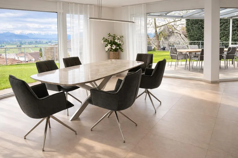 6.5-Zimmer-Haus mit Einliegerwohnung