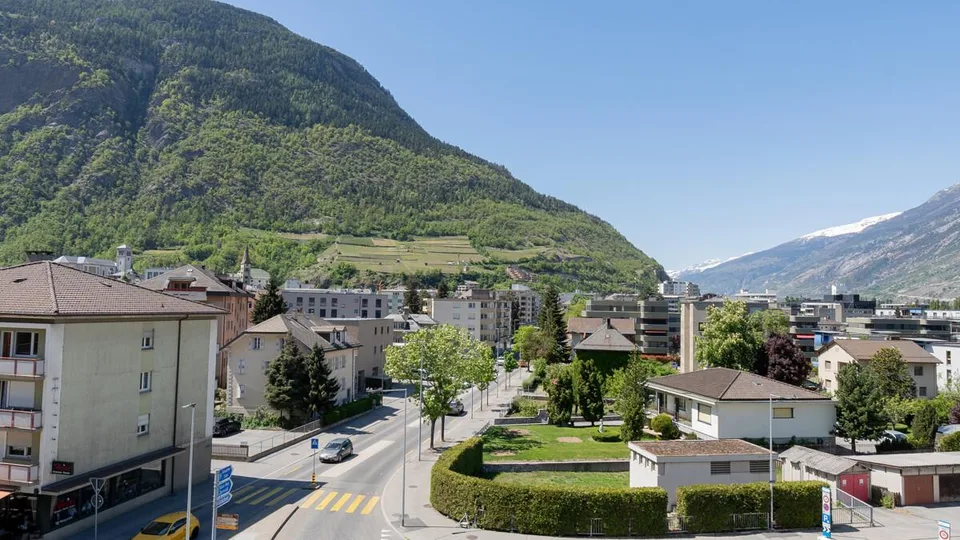Geräumige 4.5-Zimmerwohnung für Familien an Zentrumslage in Visp – photo 16 sur 28