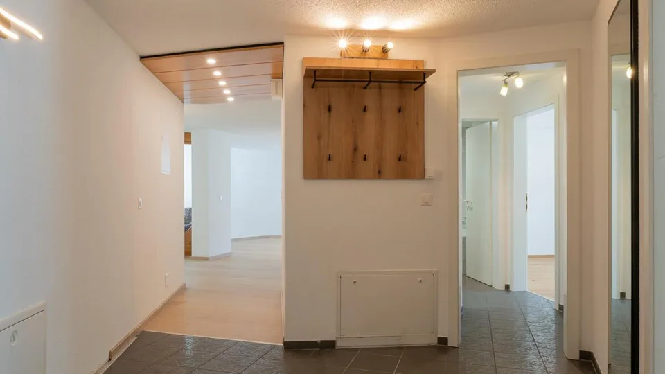 Geräumige 4.5-Zimmerwohnung für Familien an Zentrumslage in Visp – photo 13 sur 28