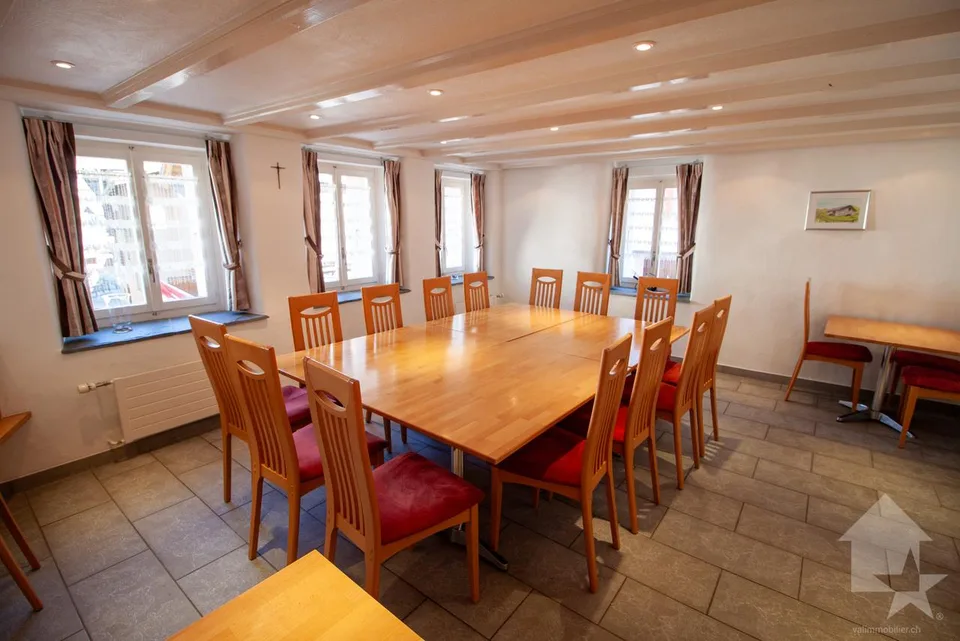 Casa villaggio di 200 m2 nel centro di Varen