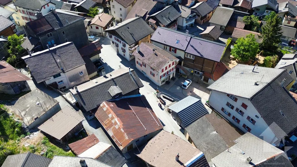 Maison villageoise de 200 m2 au centre de Varen – photo 25 sur 30