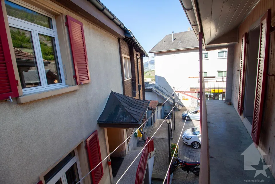 Maison villageoise de 200 m2 au centre de Varen – photo 26 sur 30