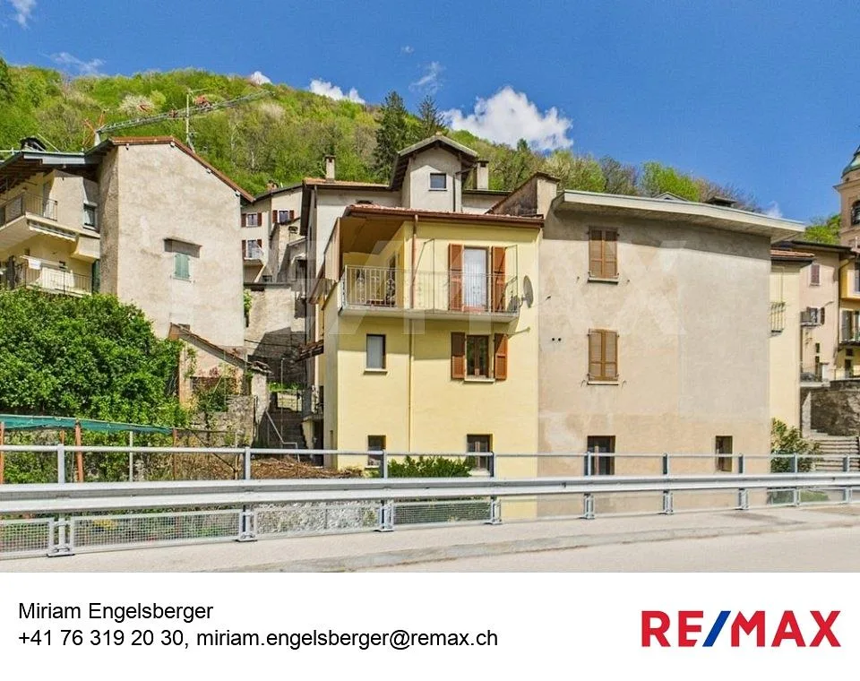 Casa con giardino e vista panoramica in Valle di Muggio
