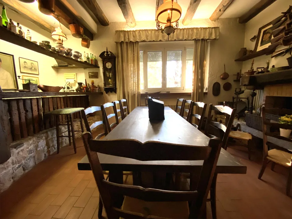 VILLA DI CHARME IN POSIZIONE ESCLUSIVA, PERFETTA ANCHE COME OPERAZIONE IMMOBILIARE – foto 12 di 13