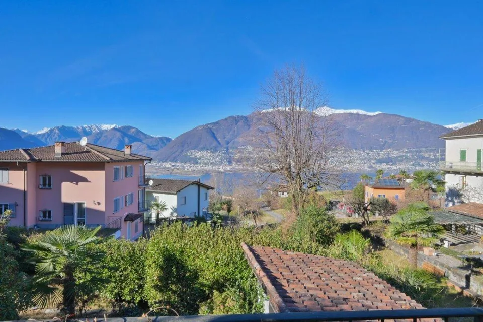 Caratteristica casa Ticinese con grande terreno | Charmantes Tessin...