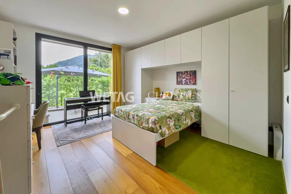Villa di design moderno con piscina in vendita a Lugano-Sessa, immersa nel verde – foto 8 di 10