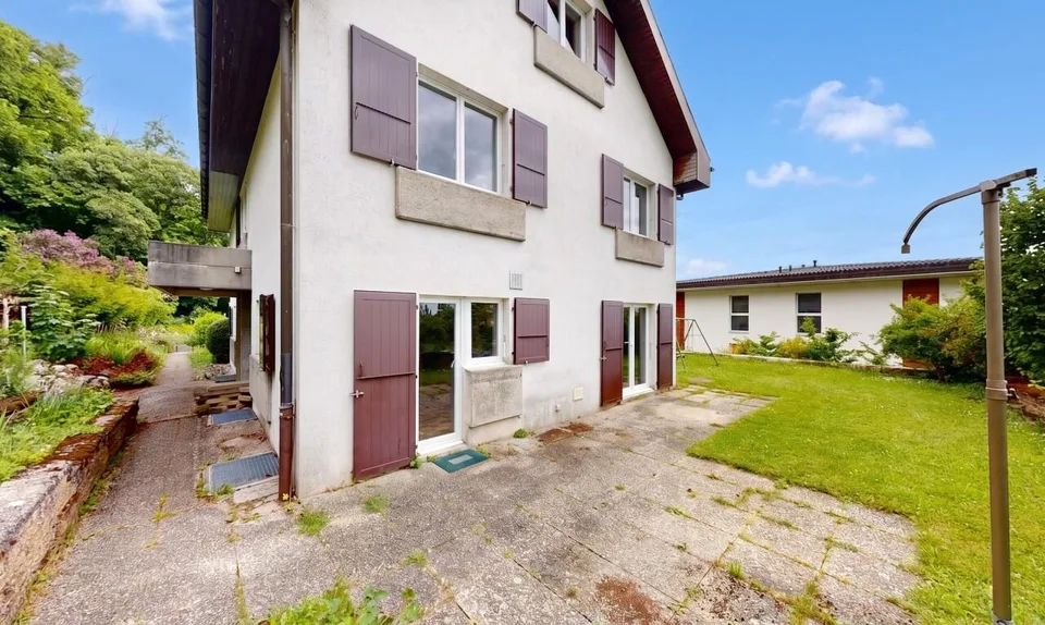 Maison familiale à Chambrelien