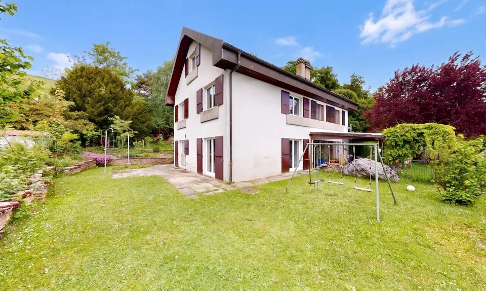 Maison familiale à Chambrelien