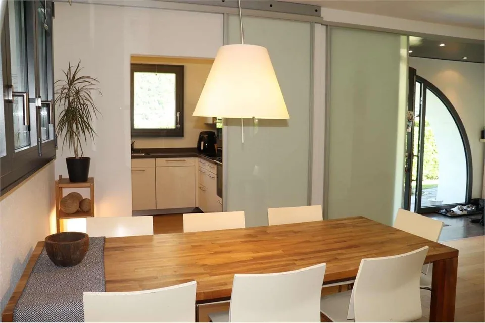 A Riva San Vitale - Incantevole villetta 5.5 loc con vista lago (I/D)
