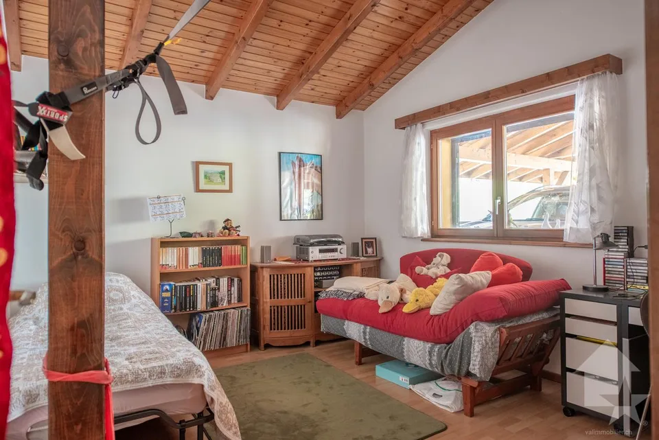 Villa de 5.5 pièces en bordure de vignes, vue splendide, calme, ensoleillé – Foto 7 von 12