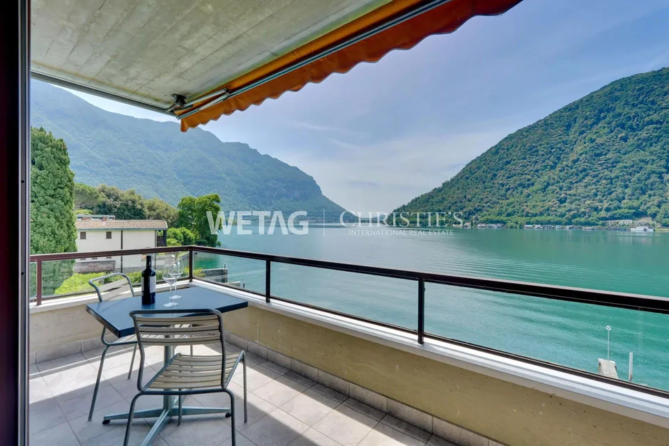 Penthouse-Wohnung direkt am See in Lugano-Maroggia zu verkaufen mit...