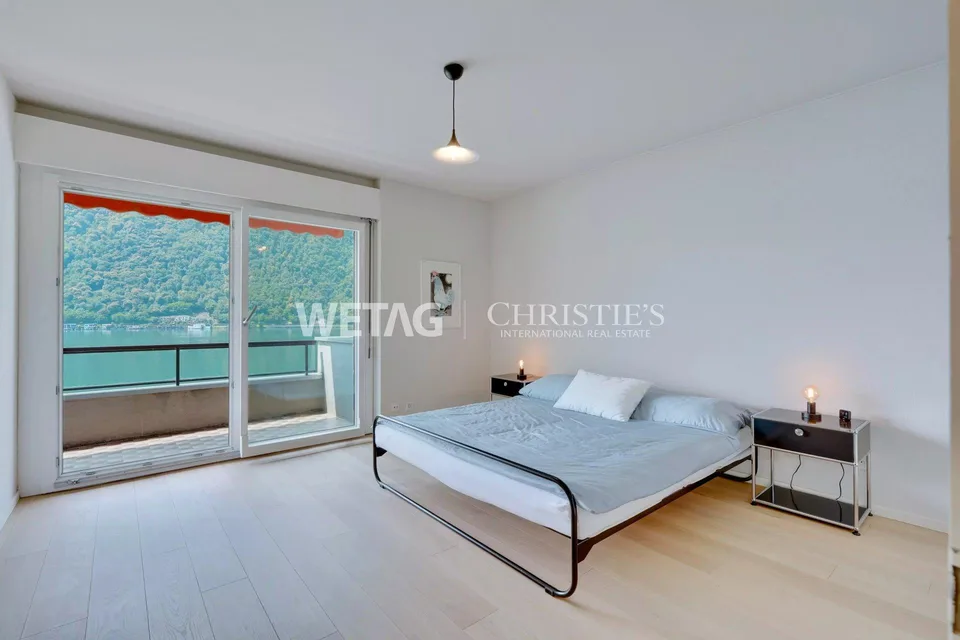 Penthouse-Wohnung direkt am See in Lugano-Maroggia zu verkaufen mit...