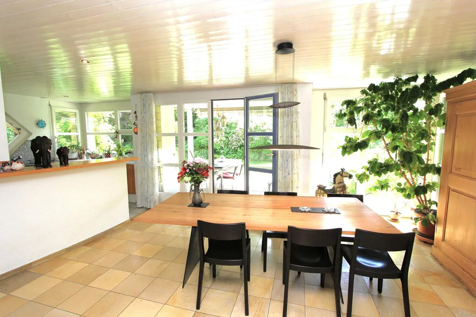 Einfamilienhaus mit Einliegerwohnung und viel Raum zum glücklich sein!