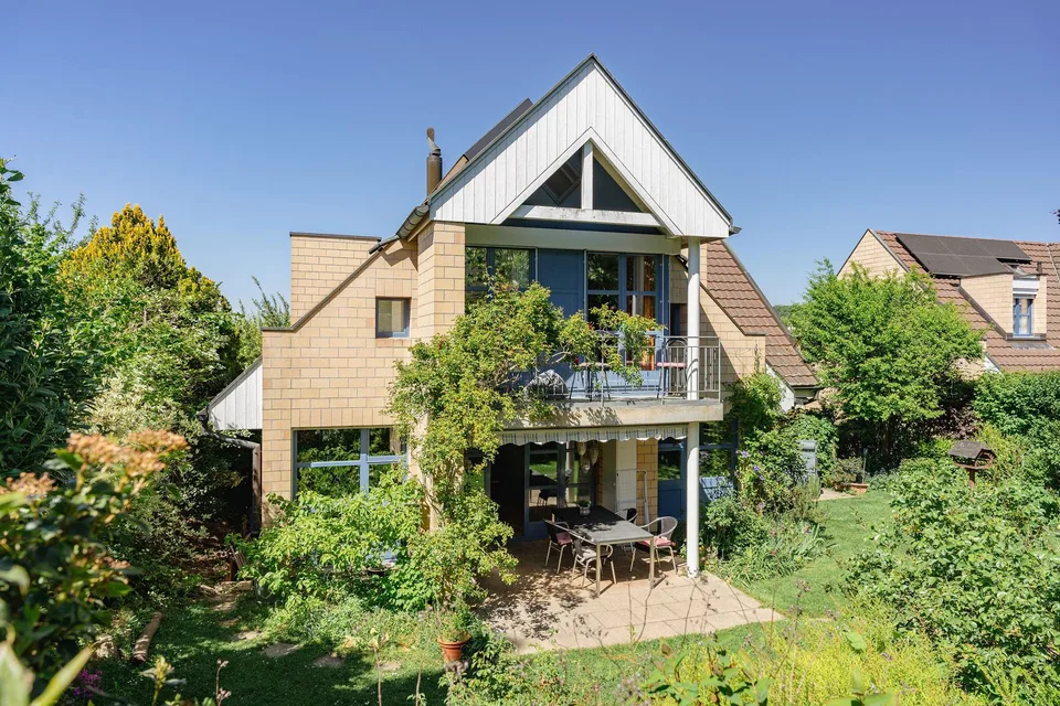 Einfamilienhaus mit Einliegerwohnung und viel Raum zum glücklich sein!