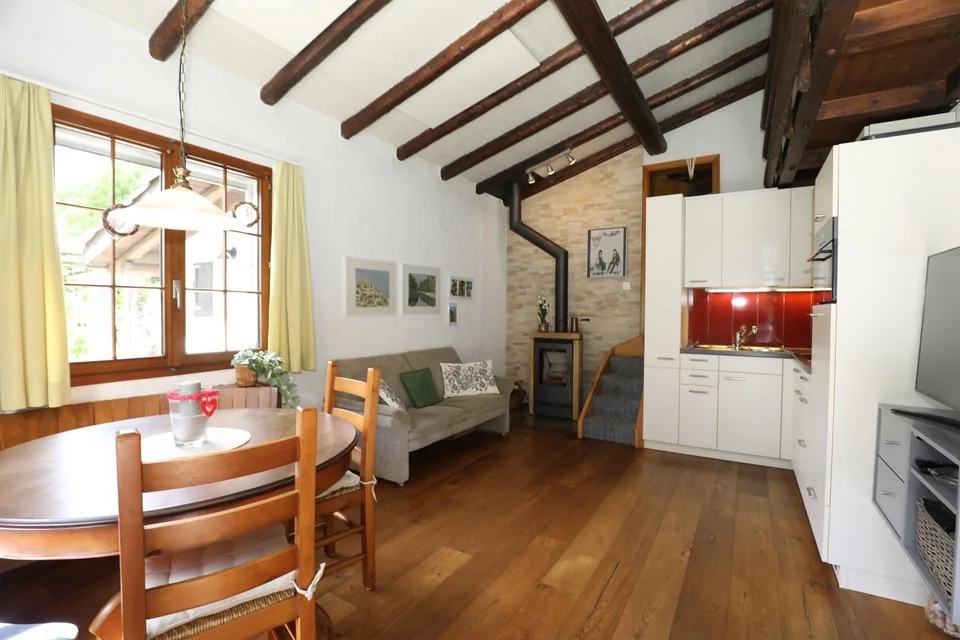 Schönes Haus in ruhiger Lage und schönem Rebberg in Medeglia – Foto 7 von 18