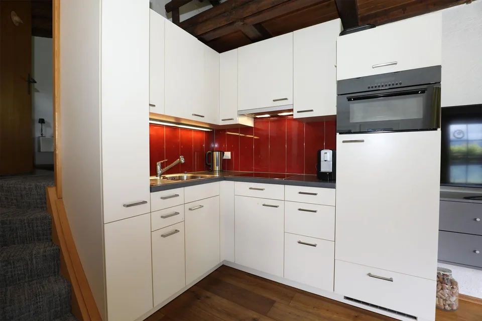 Schönes Haus in ruhiger Lage und schönem Rebberg in Medeglia – Foto 9 von 18