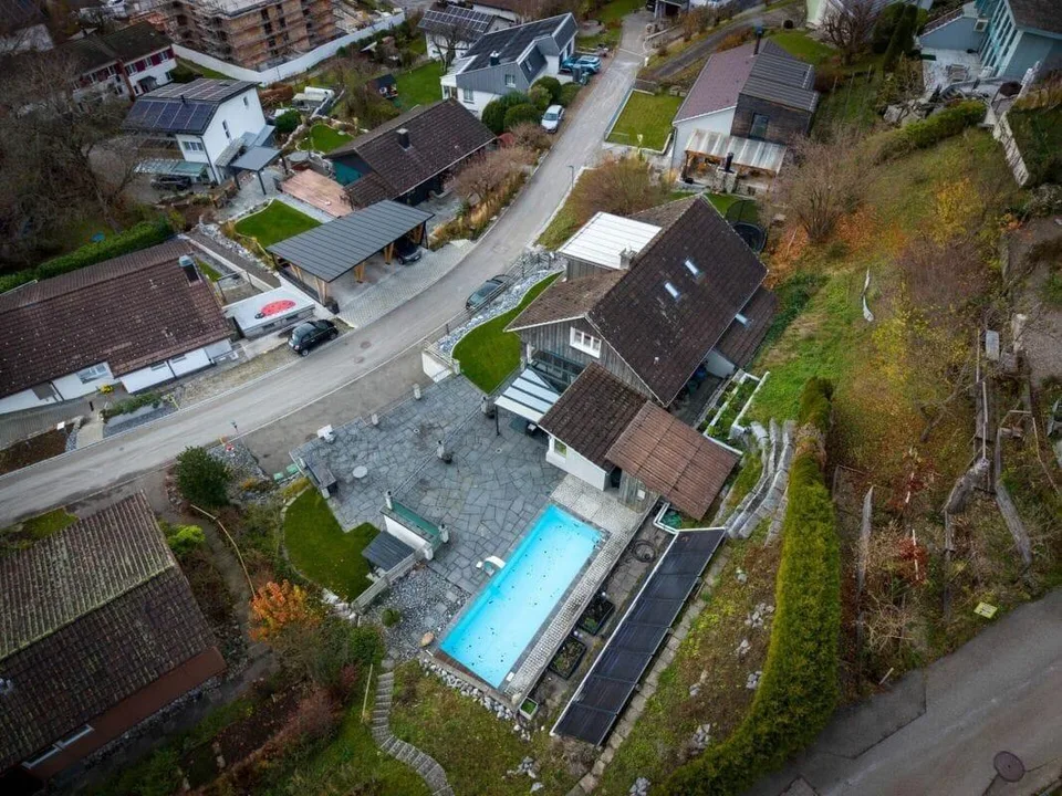 Sogno di casa ristrutturata con piscina e 2 appartamenti