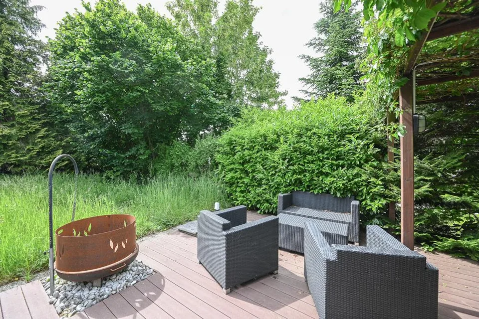 Charmantes Zuhause an ruhiger Lage mit Garten – Foto 6 von 7