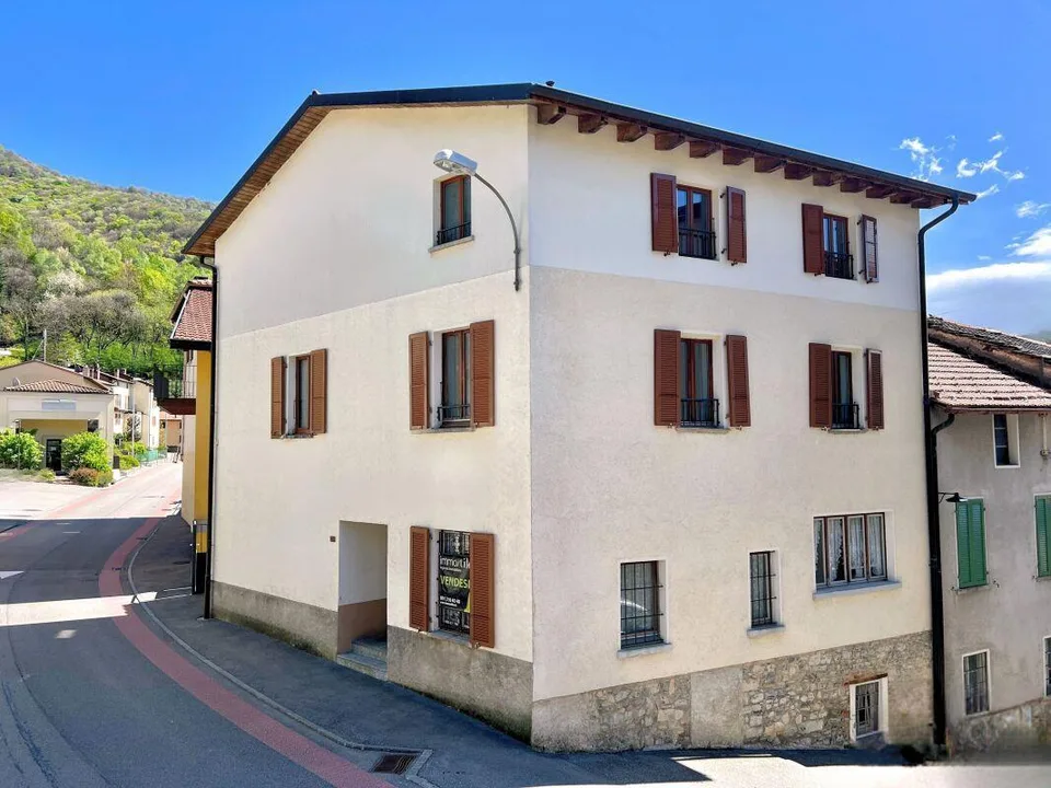 Splendida casa bifamiliare di nucleo