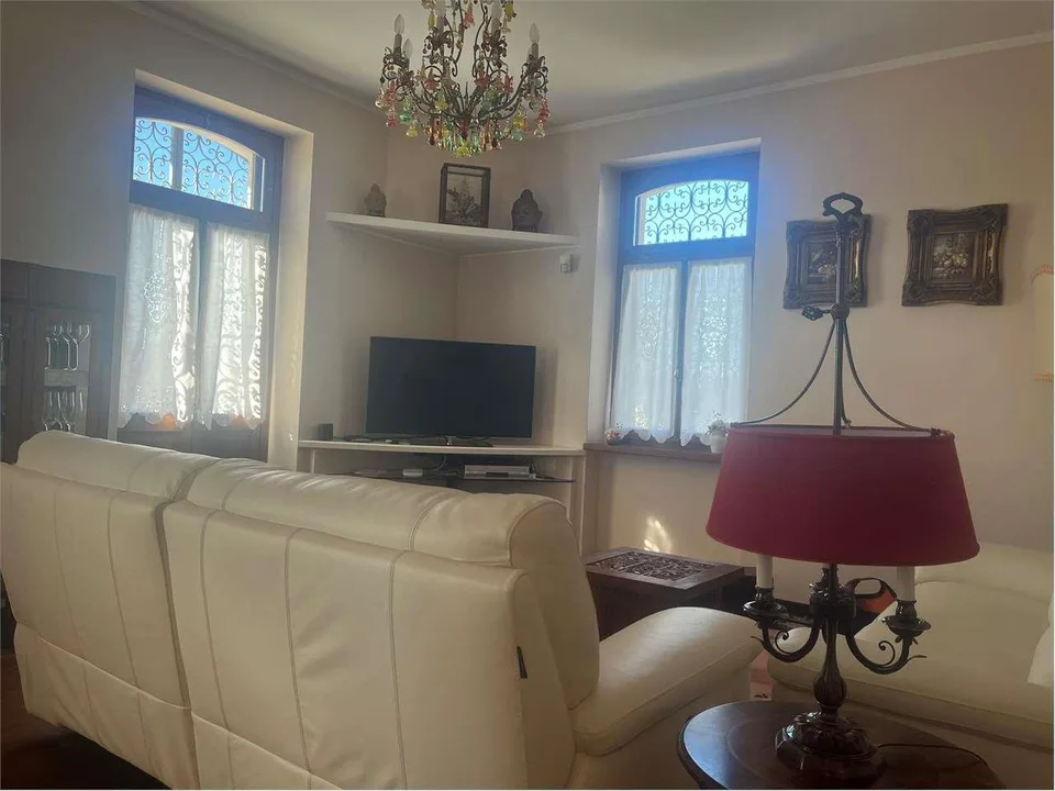 Superbe villa avec piscine à Balerna – photo 11 sur 13