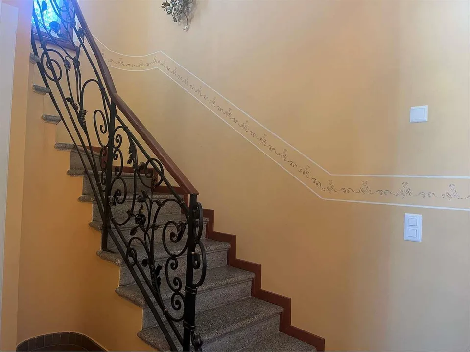 Superbe villa avec piscine à Balerna – photo 9 sur 13