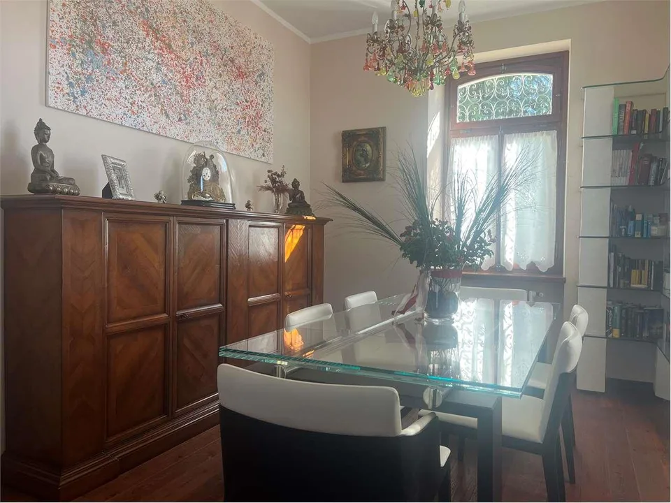 Superbe villa avec piscine à Balerna – photo 10 sur 13