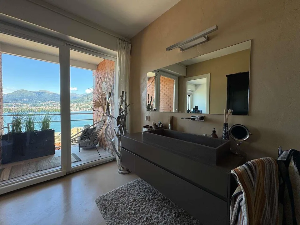 Comfort and unparalleled views in Paradiso – photo 7 of 13