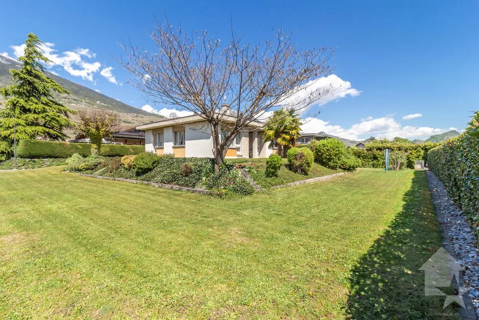Charmante villa de 6.5 pcs avec magnifique jardin, situation idéale...