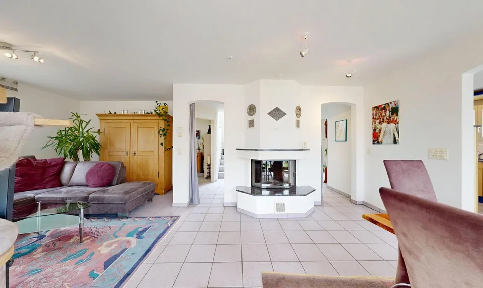 Maison stylée de 6,5 pièces en position élevée avec vue panoramique
