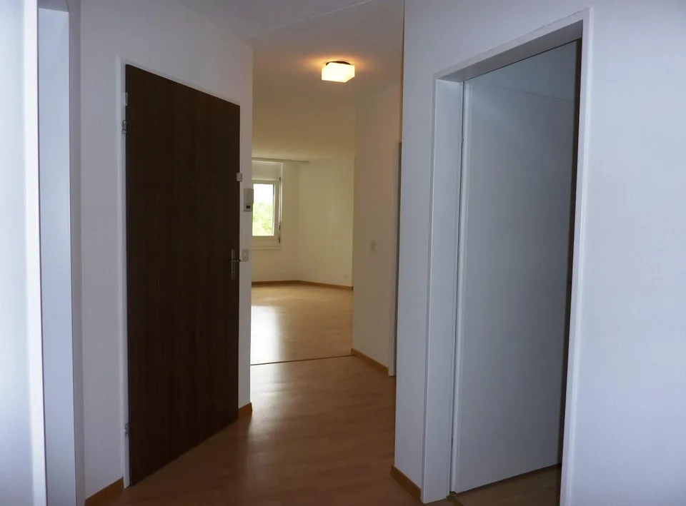 1. Rent Free - Family Friendly - Spacious