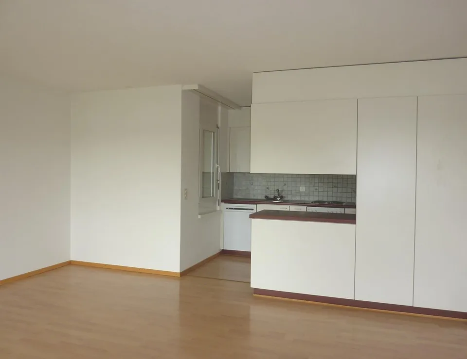 1. Rent Free - Family Friendly - Spacious
