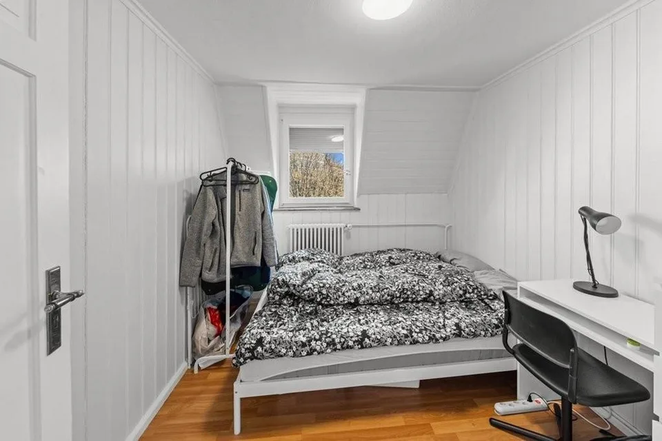 Appartement unique de 5,5 pièces avec terrasse sur le toit et grand grenier – photo 6 sur 11